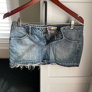 (3/$15) Chelsea low rise denim skirt
